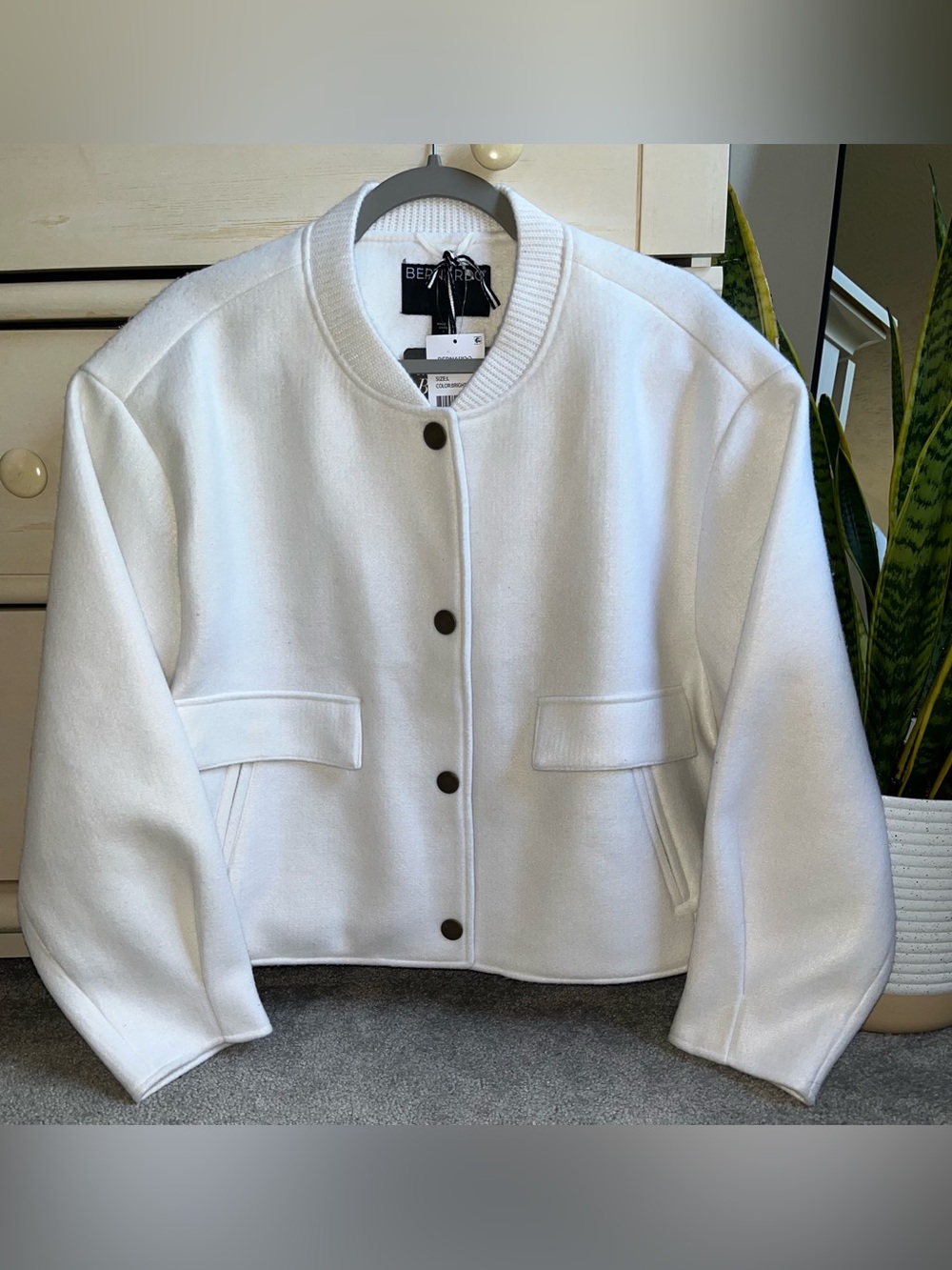 NWT Bernardo Women’s Felt Crop Jacket L